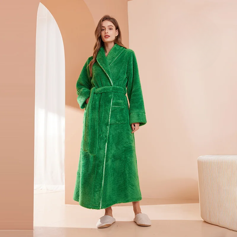Vikbua™ Morgenkåpe i tykk flanellfleece med krage og knytebelte