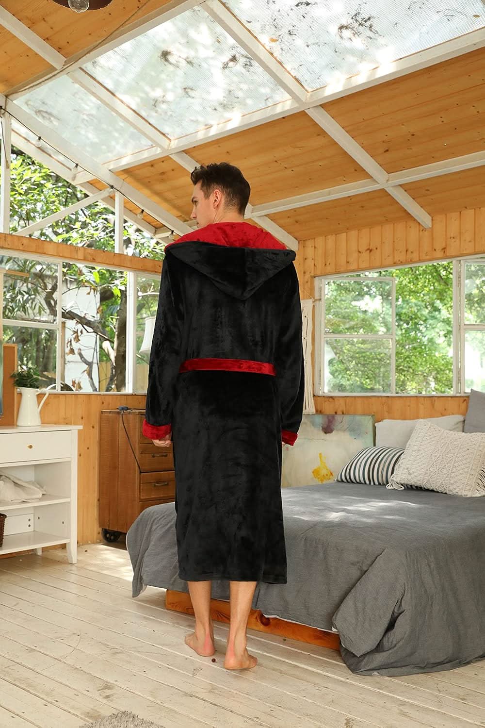 Vikbua™ Fleece morgenkåpe til herre med hette, belte og lommer