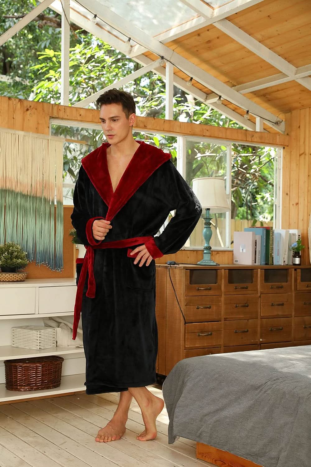 Vikbua™ Fleece morgenkåpe til herre med hette, belte og lommer