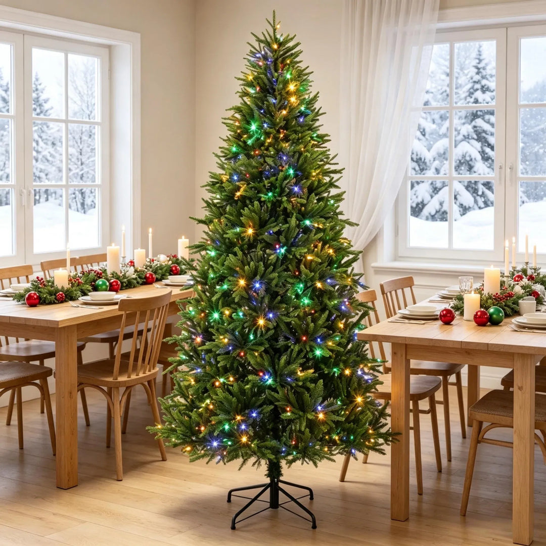 Fyldig juletre med lys og fjernkontroll