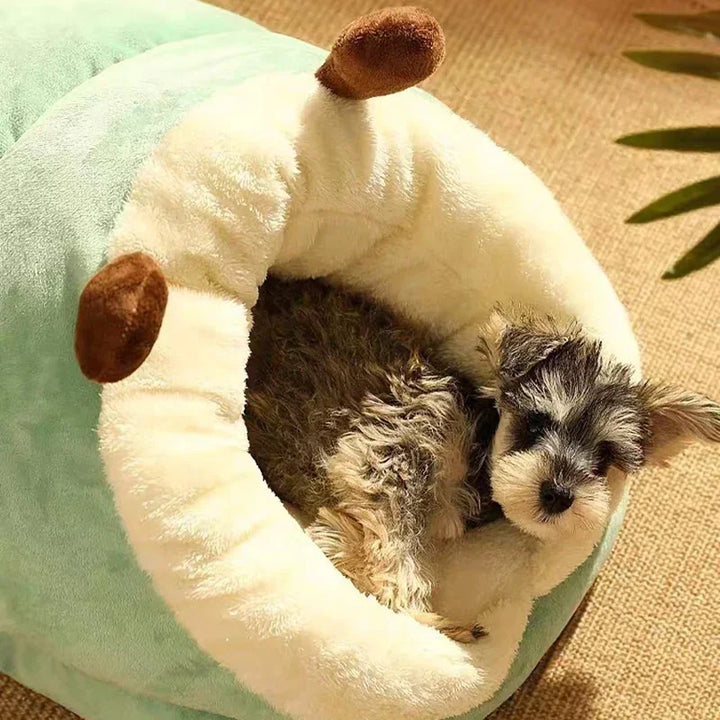 Vikbua™ Hundeseng formet som en tøffel i myk fleece