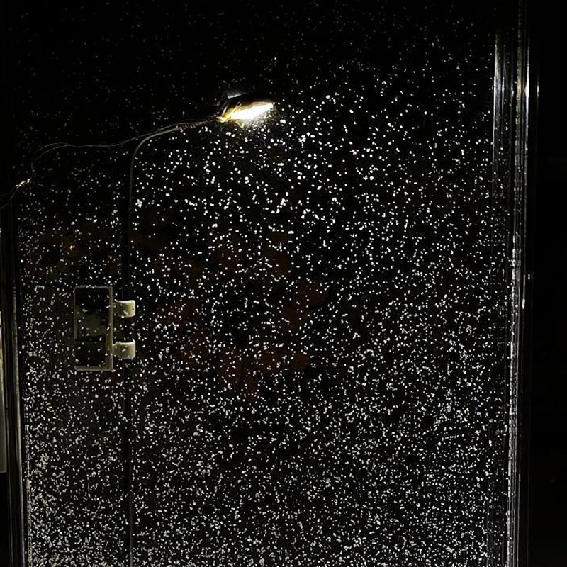 Vikbua™ Nattlampe gatelykt med snø – lysende vinterscene i miniatyr