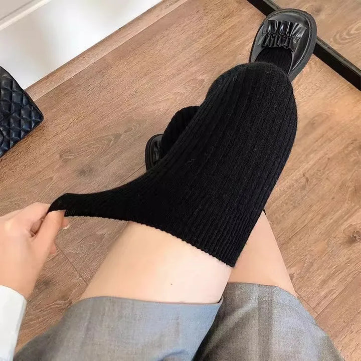 Vikbua™ Tykke overknestrømper til dame – varme, lange og allsidige