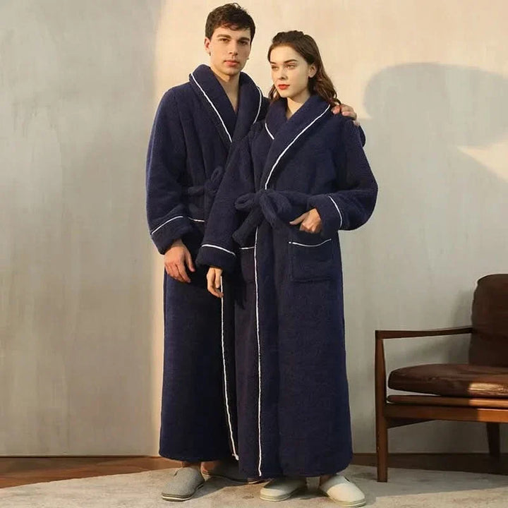 Vikbua™ Morgenkåpe i tykk flanellfleece med krage og knytebelte