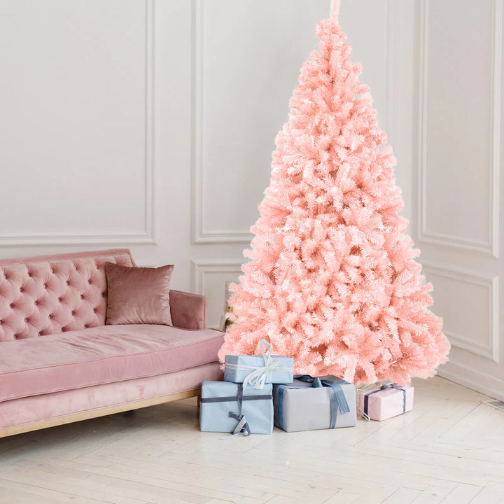 Rosa kunstig juletre i stue