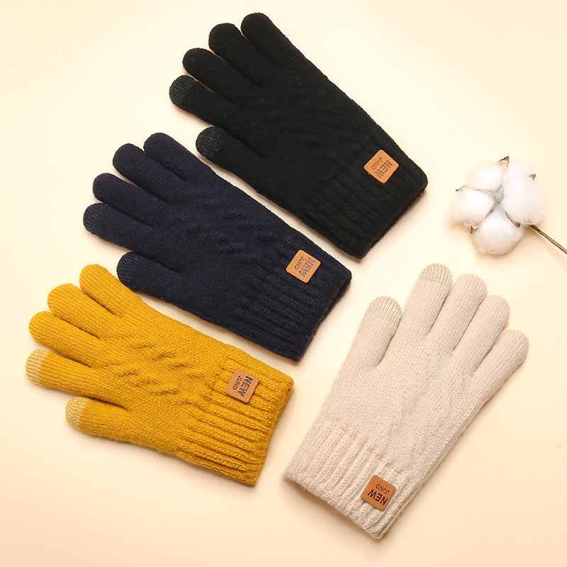 Flettestrikkede beige damehansker