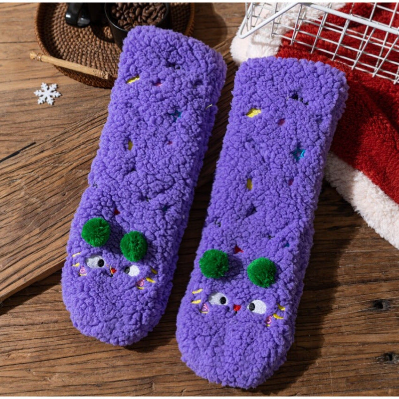 Lodne gule sokker med brodert fjes