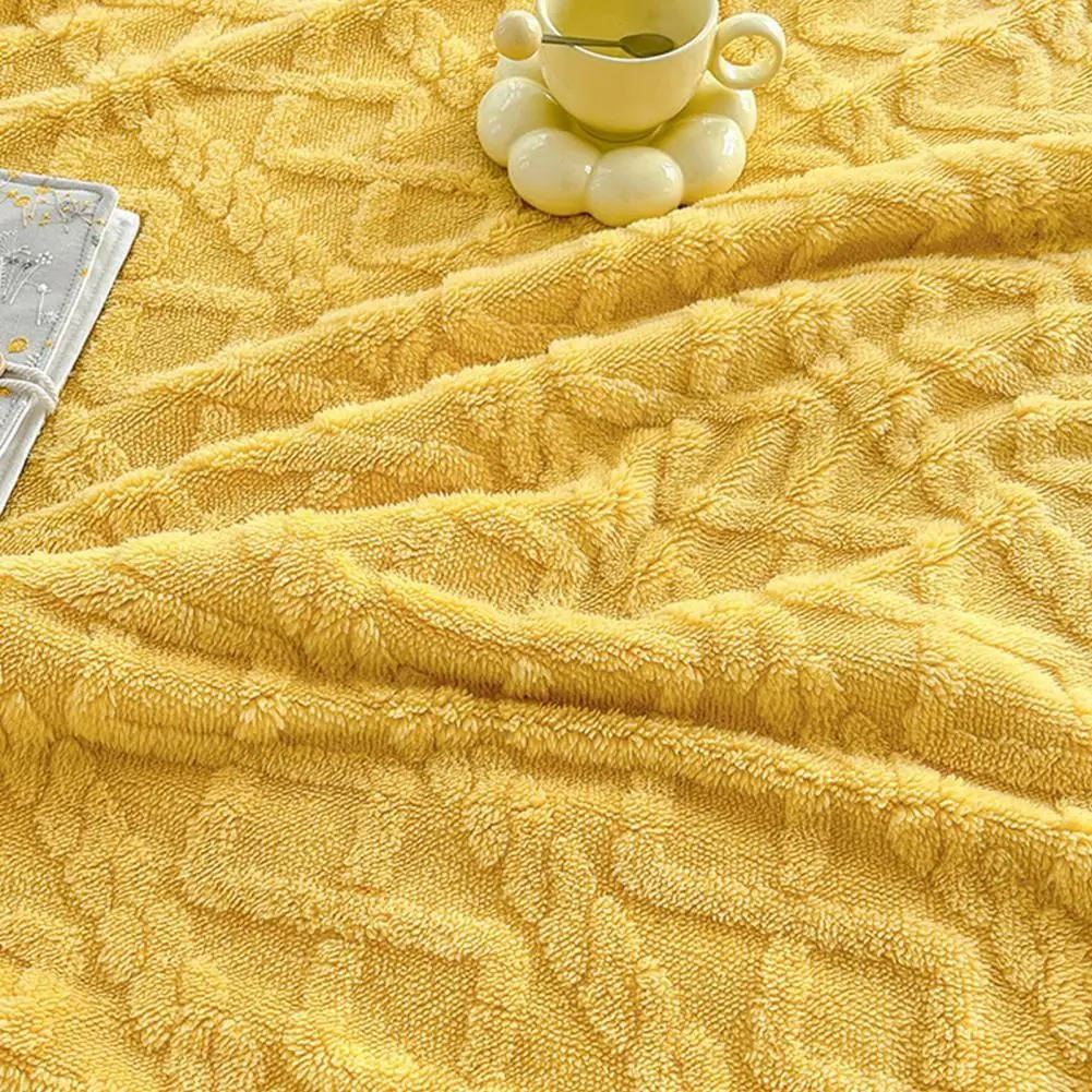Vikbua™ Tosidig fleeceteppe med jacquardmønster og lammeullside