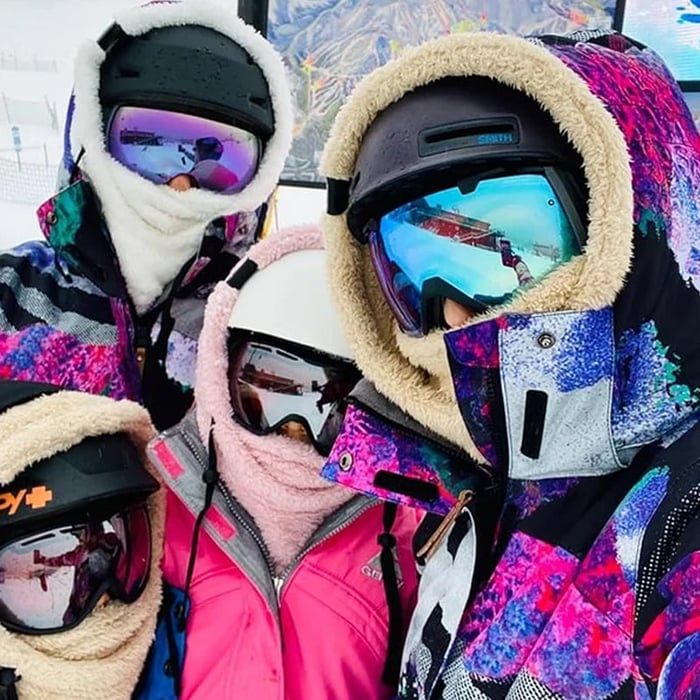 Vikbua™ Balaklava i sherpa med hette som dekker ansikt og hals