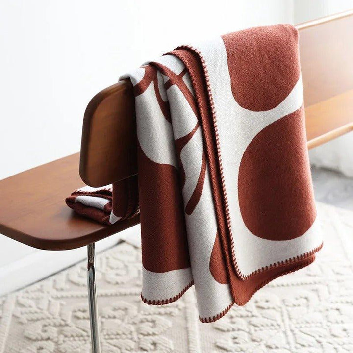 Vikbua™ Boho-pledd med abstrakt mønster i skandinavisk stil