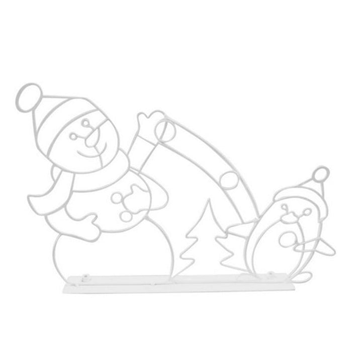Vikbua™ Animert LED-figur med snømann og pingvin i snøballkrig