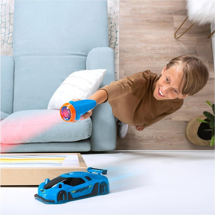 Veggklatrende radiostyrt bil med laserstyring og USB-lading