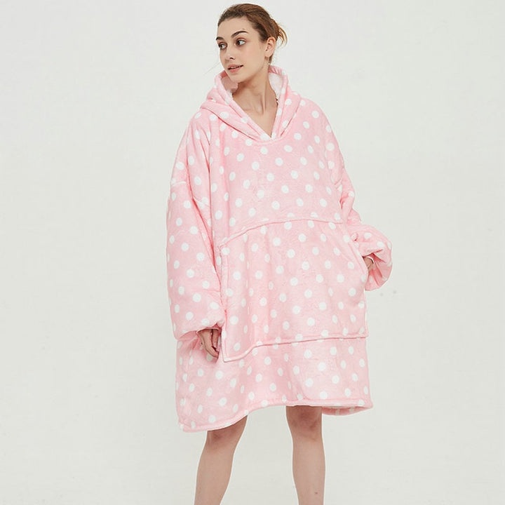Vikbua™ Teppehoodie med sherpafôr i morsomme mønstre og knelang modell