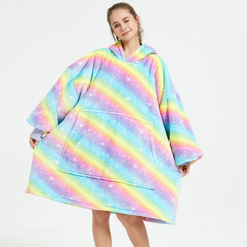 Vikbua™ Teppehoodie med sherpafôr i morsomme mønstre og knelang modell