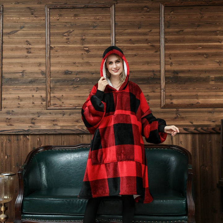 Vikbua™ Teppehoodie med sherpafôr i morsomme mønstre og knelang modell